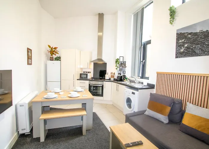 Sleek 2 Bedroom - Stadium Links